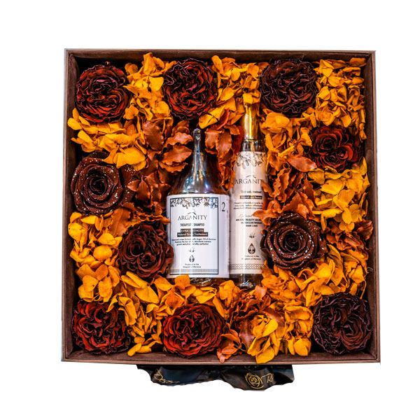 preserved flowers arrangements in qatar